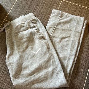 Nike sweat pants, Grey